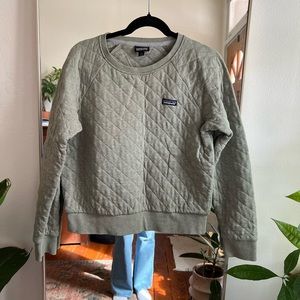 Patagonia organic cotton quilted crew